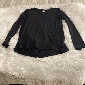 Lululemon keyhole-back long sleeve black shirt